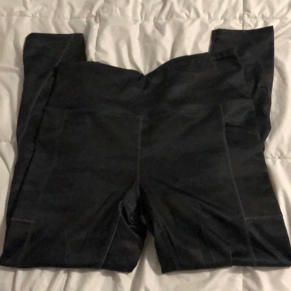 NWOT REEBOK | Camo Leggings